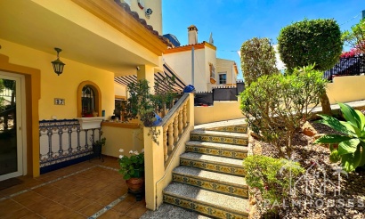 Revente - Villa - Orihuela Costa - Costa Blanca