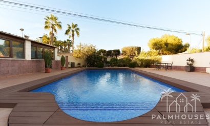Venta - Villa - Torrevieja - Los Balcones