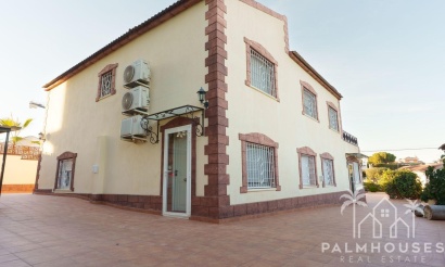 Venta - Villa - Torrevieja - Los Balcones