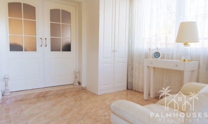 Venta - Villa - Torrevieja - Los Balcones