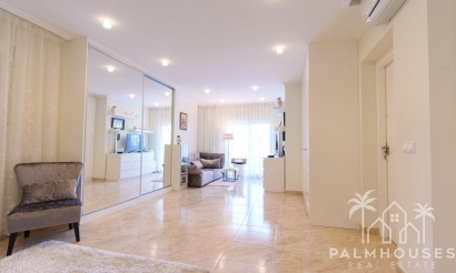 Venta - Villa - Torrevieja - Los Balcones