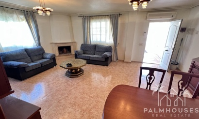 Revente - Villa - Torrevieja - Aguas Nuevas