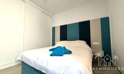 Revente - Apartment - Torrevieja - Las Piscinas Naturales