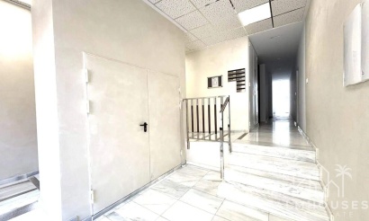 Revente - Apartment - Torrevieja - Las Piscinas Naturales
