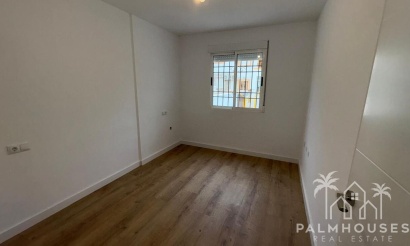 Revente - Apartment - Torrevieja - Parque de las Naciones