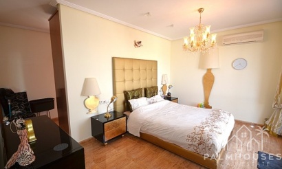 Venta - Villa - Campos del Río - Inland