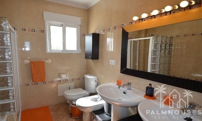 Venta - Villa - Campos del Río - Inland