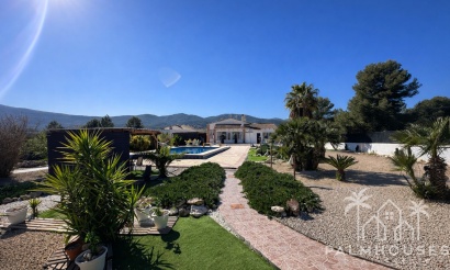 Revente - Villa - Castalla - Costa Blanca