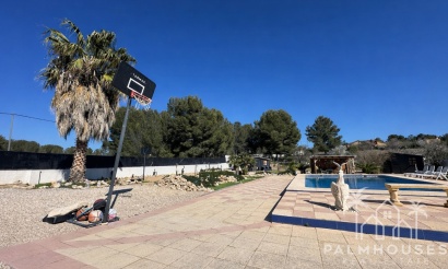 Revente - Villa - Castalla - Costa Blanca
