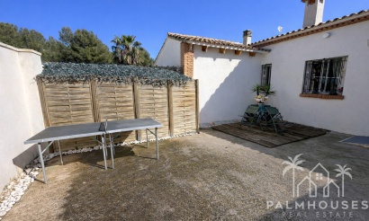 Revente - Villa - Castalla - Costa Blanca
