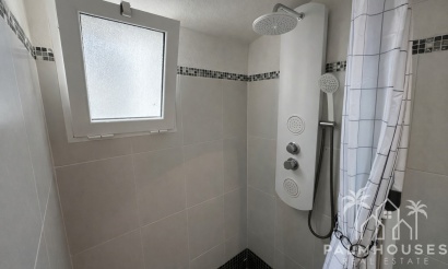 Revente - Villa - Castalla - Costa Blanca