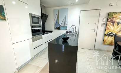 Revente - Apartment - Los Altos - AMANECER