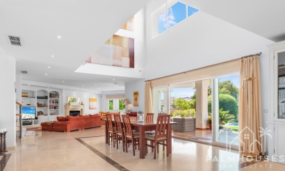 Resale - Villa - Benahavís - Cortés