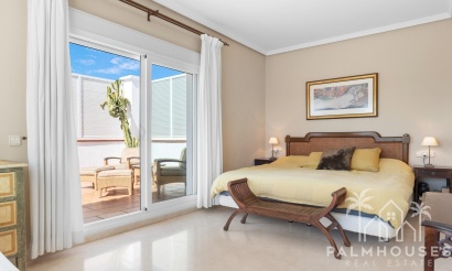 Resale - Villa - Benahavís - Cortés