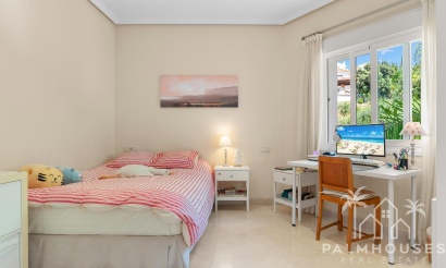 Resale - Villa - Benahavís - Cortés