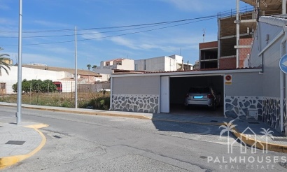Revente - Villa - Los Montesinos - PUEBLO CENTRO