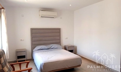 Revente - Villa - Los Montesinos - PUEBLO CENTRO