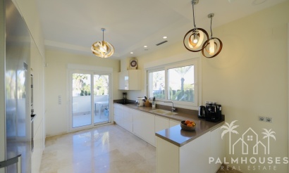 Herverkoop - Villa - La Zenia - Costa Blanca