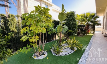 Herverkoop - Villa - La Zenia - Costa Blanca