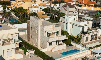 Herverkoop - Villa - La Zenia - Costa Blanca