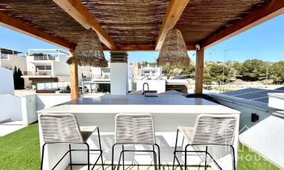 Revente - Villa - Las Filipinas - Inland