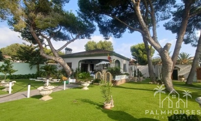 Revente - Villa - Orihuela Costa - Costa Blanca