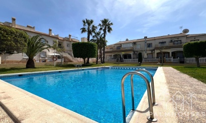 Herverkoop - Appartement - Torrevieja - Aguas Nuevas