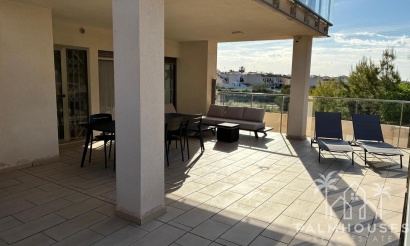 Revente - Apartment - Villamartin
