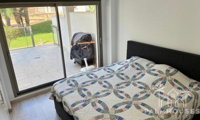 Revente - Apartment - Villamartin