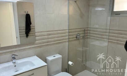 Revente - Apartment - Villamartin