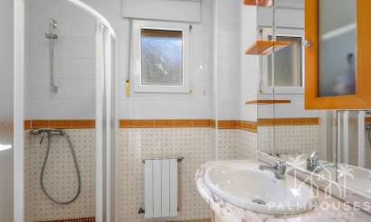 Venta - Villa - Ciudad De Las Comunicaciones - Costa Blanca