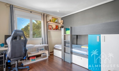 Venta - Villa - Ciudad De Las Comunicaciones - Costa Blanca