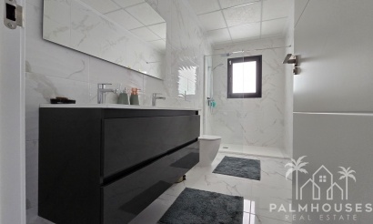Venta - Villa - Los Montesinos - Costa Blanca