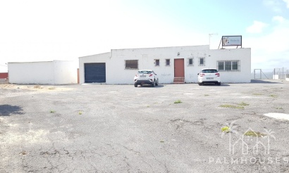 Revente - Finca - Los Montesinos