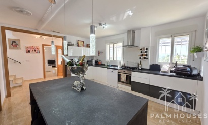 Venta - Villa - Pinoso - Inland
