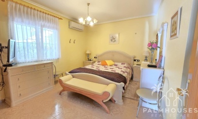 Revente - Villa - Orihuela Costa - Playa Flamenca