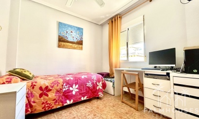 Revente - Apartment - Punta Prima - Costa Blanca