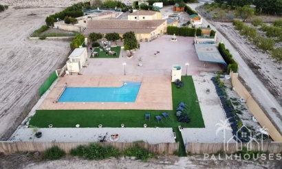 Herverkoop - Villa - Villena - Inland