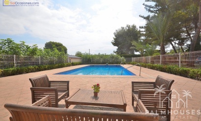Revente - Villa - Torrevieja - Los Balcones