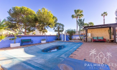 Revente - Villa - Torrevieja - Los Balcones