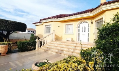 Revente - Villa - Orihuela - LOS DESEMPARADOS