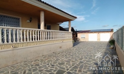 Revente - Villa - Orihuela - LOS DESEMPARADOS