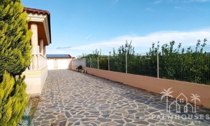 Revente - Villa - Orihuela - LOS DESEMPARADOS