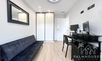 Venta - Villa - Punta Prima - Costa Blanca