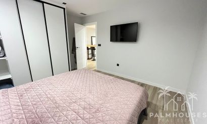 Venta - Villa - Punta Prima - Costa Blanca