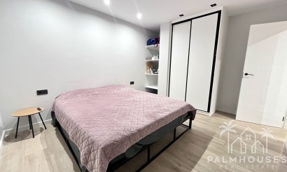 Venta - Villa - Punta Prima - Costa Blanca