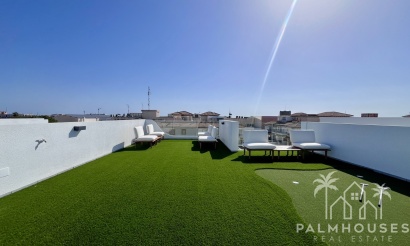 Venta - Villa - Punta Prima - Costa Blanca