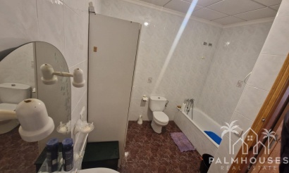 Resale - House - Torrevieja