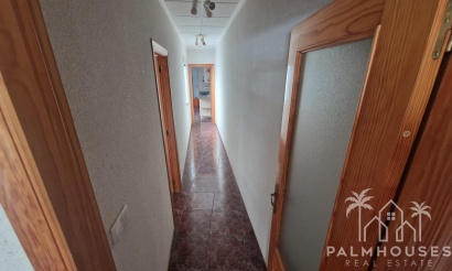 Resale - House - Torrevieja
