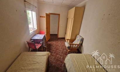 Resale - House - Torrevieja